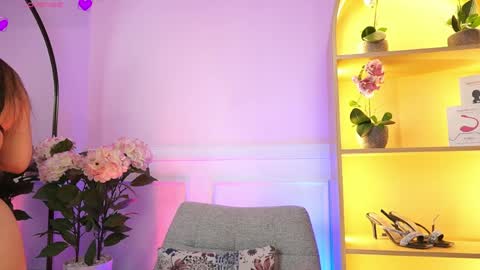 milacrave online show from March 2026 11:49:02 AM