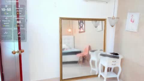 miladiosa online show from September 2025 11:23:02 AM