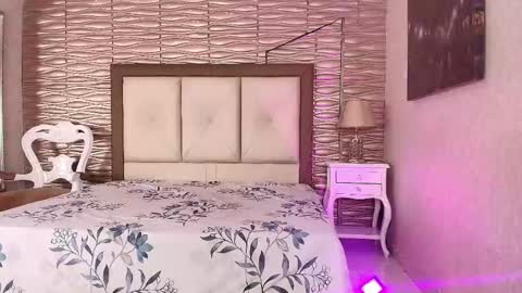 Snapshot of miladiosa chatting on May 2026 11:39:01 AM miladiosa online show from May 2026 11:39:01 AM