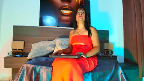 Snapshot of milahot23 chatting on May 2026 11:04:01 AM mila online show from May 2026 11:04:01 AM