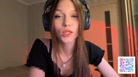 milamiuu online show from March 2026 03:49:01 PM