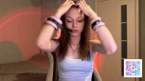 milamiuu online show from April 2026 02:39:02 PM