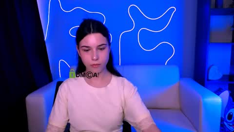 milamiuuu online show from June 2026 11:49:02 AM