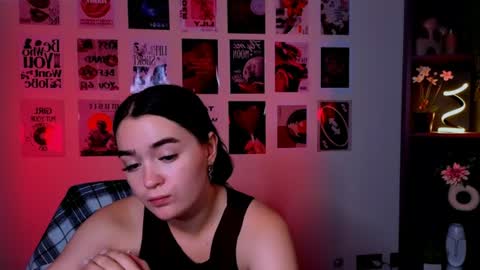 milamiuuu online show from July 2026 01:58:33 AM