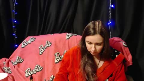 MilAna online show from September 2025 06:21:01 PM