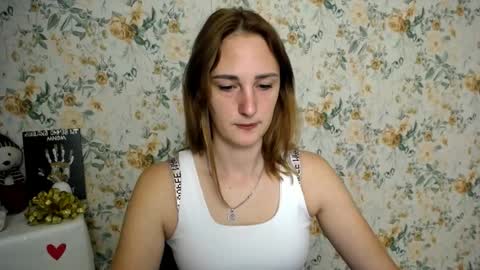 Snapshot of milana_cutie_ chatting on September 2025 06:26:01 AM Milana online show from September 2025 06:26:01 AM