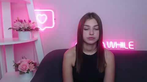 Snapshot of milanaangelas chatting on February 2025 11:55:01 AM milanaangelas online show from February 2025 11:55:01 AM