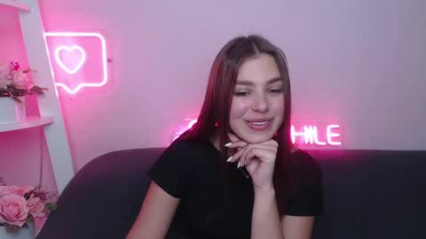 Snapshot of milanaangelas chatting on February 2025 10:52:01 AM milanaangelas online show from February 2025 10:52:01 AM