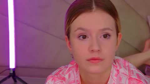 MilanaBalmain online show from November 2025 04:45:02 AM