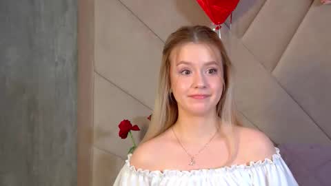 MilanaBalmain online show from February 2026 06:26:01 AM