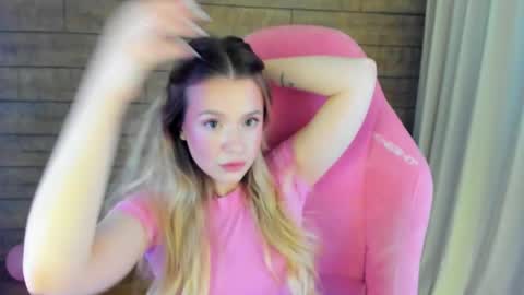 MilanaBalmain online show from May 2026 04:24:01 PM