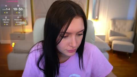 Snapshot of milanamusee chatting on April 2026 01:20:01 PM Milana online show from April 2026 01:20:01 PM