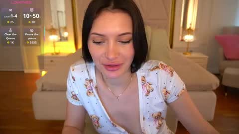 Snapshot of milanamusee chatting on June 2026 06:59:01 AM Milana online show from June 2026 06:59:01 AM