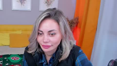 Millana online show from May 2026 07:02:02 AM