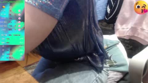 Luna-- link in bio online show from January 2026 01:27:02 PM