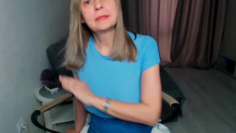 Snapshot of milanav chatting on April 2026 07:52:01 AM Milena online show from April 2026 07:52:01 AM