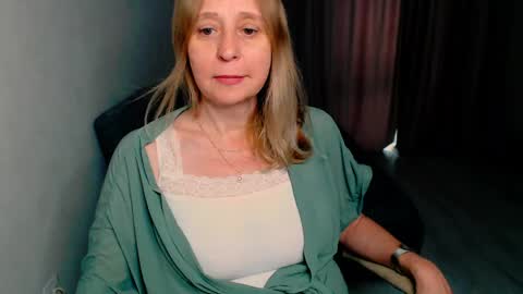 Snapshot of milanav chatting on May 2026 07:48:02 AM Milena online show from May 2026 07:48:02 AM