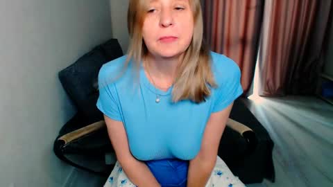 Snapshot of milanav chatting on June 2026 06:16:01 AM Milena online show from June 2026 06:16:01 AM