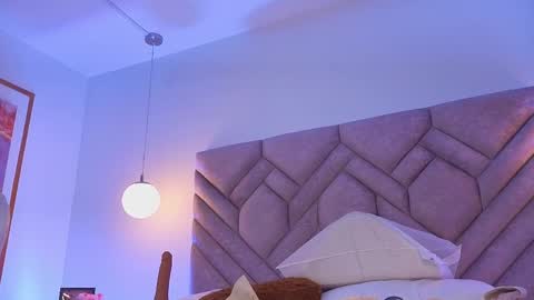 Milan Corleone online show from April 2026 12:29:02 PM