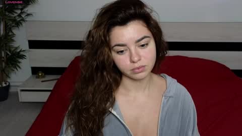 Mila online show from December 2024 07:05:02 AM