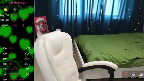 Mila online show from February 2025 10:16:01 AM