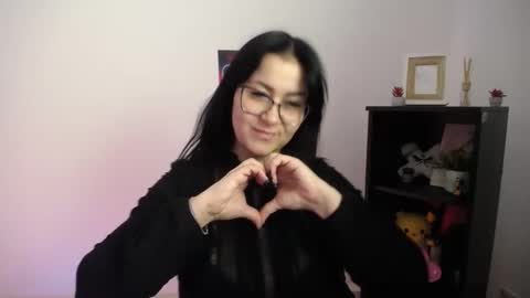 Snapshot of milania_milaa chatting on October 2025 08:03:01 AM milania_milaa online show from October 2025 08:03:01 AM