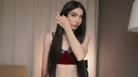 Snapshot of milansantana24 chatting on May 2026 11:13:01 PM MILAN SANTANA online show from May 2026 11:13:01 PM