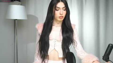 Snapshot of milansantana24 chatting on June 2026 01:37:01 AM MILAN SANTANA online show from June 2026 01:37:01 AM