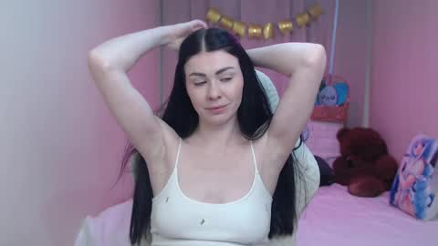 milasecretsss online show from April 2026 11:38:02 AM