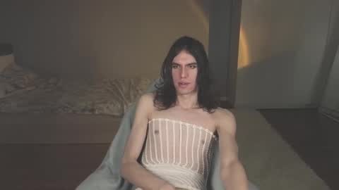 Mila online show from December 2025 11:56:02 PM