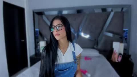 Snapshot of milawink chatting on June 2026 07:25:01 PM Milawink online show from June 2026 07:25:01 PM