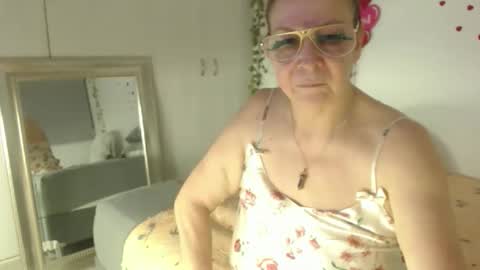 milchanell online show from February 2026 07:05:01 AM