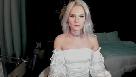 Milena online show from December 2024 04:27:02 PM