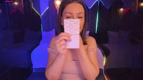 Milena online show from November 2025 08:46:02 PM