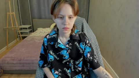 Snapshot of milena_milyan chatting on April 2026 12:59:01 AM Milena online show from April 2026 12:59:01 AM