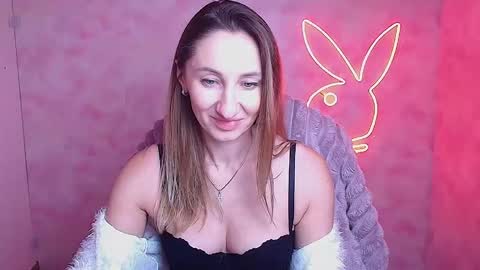 Snapshot of milena_sunny_ chatting on February 2026 06:28:02 AM Milena online show from February 2026 06:28:02 AM
