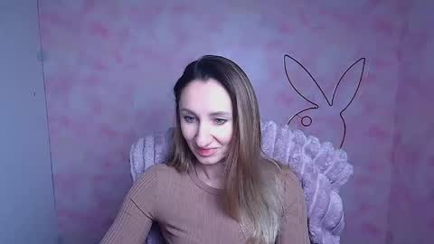 Snapshot of milena_sunny_ chatting on February 2026 06:39:02 AM Milena online show from February 2026 06:39:02 AM