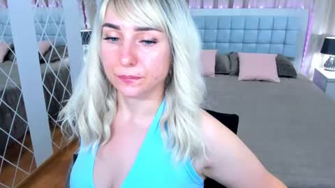 Snapshot of milenadaisy chatting on July 2026 09:27:01 AM MilenaDaisy online show from July 2026 09:27:01 AM