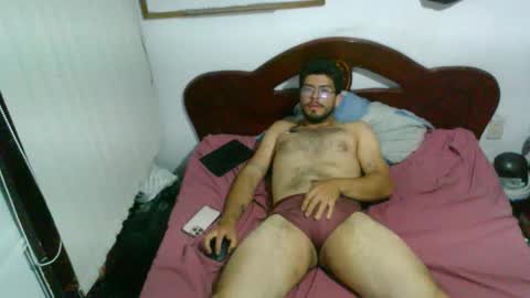 mileslennon online show from March 2026 05:26:02 AM