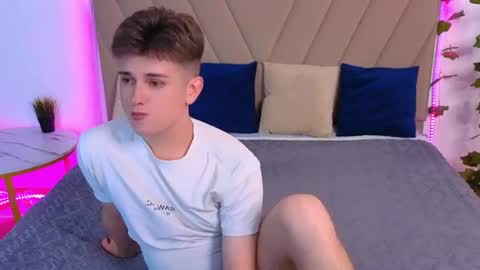 Snapshot of miless_cooper chatting on July 2026 11:53:02 PM Miles online show from July 2026 11:53:02 PM