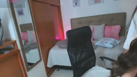 Miley online show from April 2026 01:16:01 PM