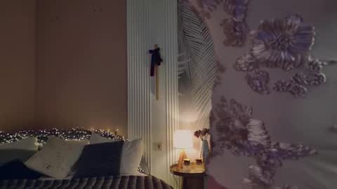 Miley online show from December 2025 05:34:01 AM