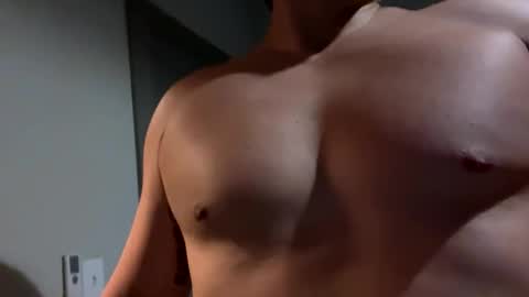 Snapshot of milf_hunter2222 chatting on June 2026 05:07:01 AM milf_hunter2222 online show from June 2026 05:07:01 AM