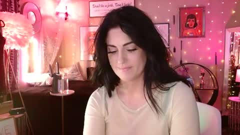 Milf Lacey online show from July 2026 09:42:02 PM
