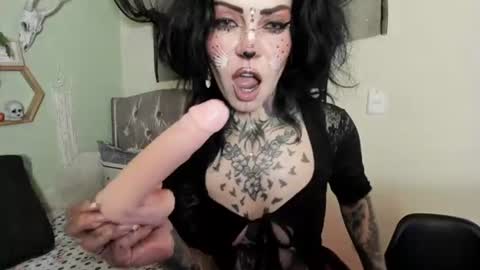 Isabella online show from July 2026 01:36:01 PM
