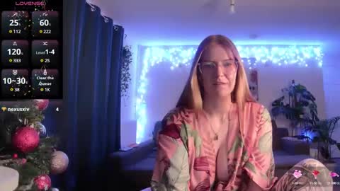 Milf Tara36 online show from December 2024 06:46:02 PM
