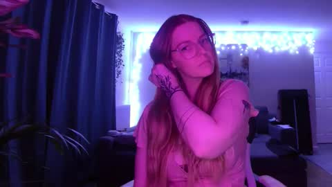 Milf Tara36 online show from March 2025 08:41:02 PM