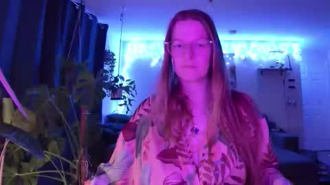 Milf Tara36 online show from February 2026 08:16:01 PM