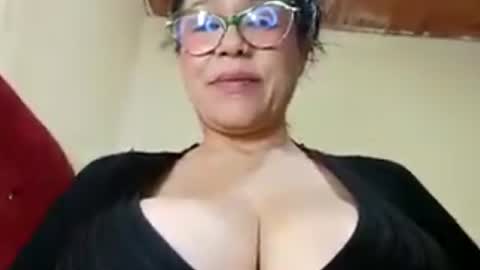 Snapshot of milfcamila367608 chatting on June 2026 05:10:02 AM camila online show from June 2026 05:10:02 AM