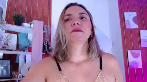 Sara  online show from July 2026 11:05:01 AM